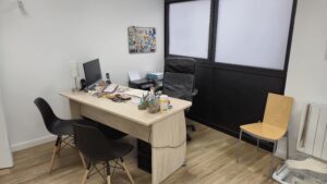 Prise de vue du bureau de Nadine Pottier